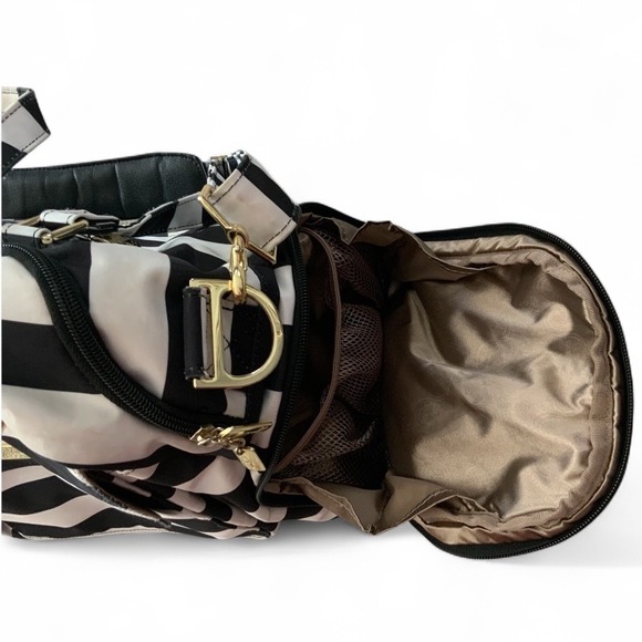Jujube Be Pumped Insulated Breast Pump Bag, Legacy‎ Collection - The First Lady - Picture 9 of 12